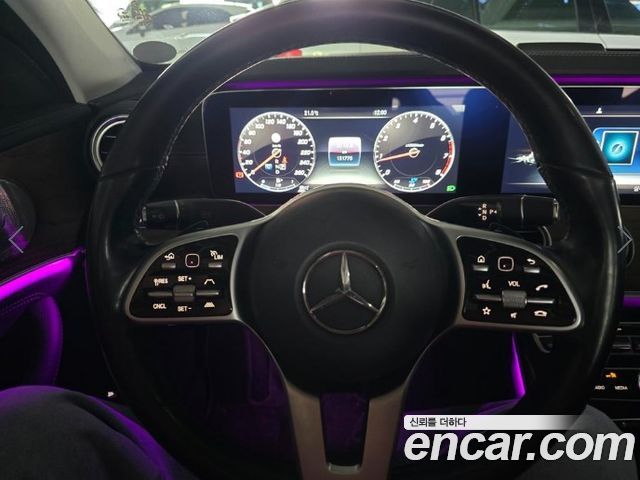 Mercedes-Benz E-Class (W213) E300 4MATIC Exclusive 2020 — фото 8