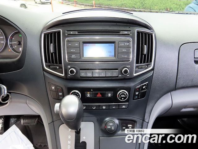 Hyundai Grand Starex 4WD 11-Seater Wagon Smart 2016 — фото 16