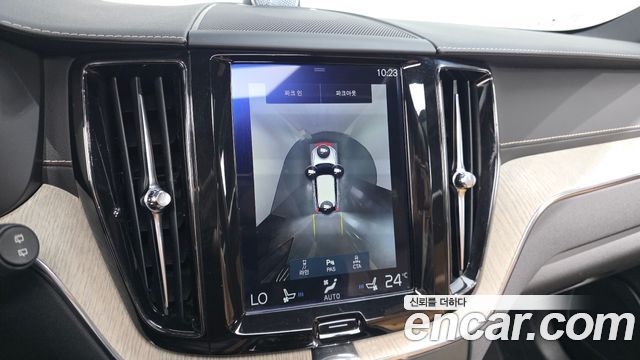 Volvo XC60 (II) D5 Inscription 2019 — фото 18