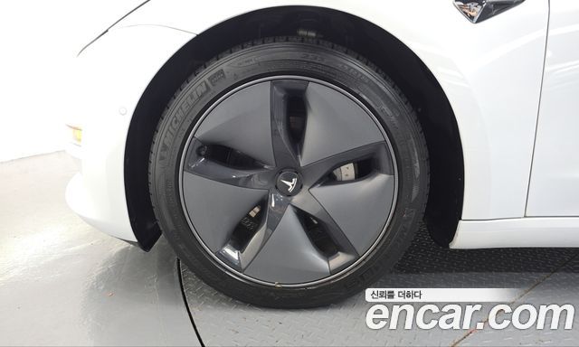 Tesla Model 3 Long Range AWD 2020 — фото 5