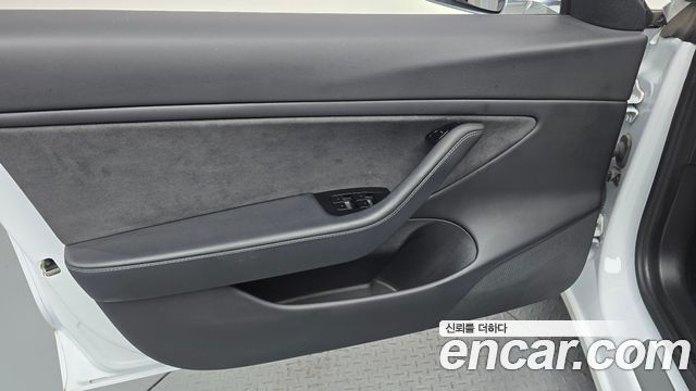 Tesla Model 3 Long Range AWD 2020 — фото 24