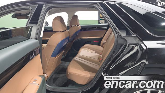Hyundai Grandeur Hybrid (GN7) Honors 2026 — фото 11