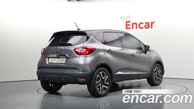 Renault Korea QM3 RE 2017 — фото 2