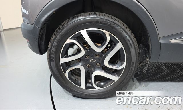 Renault Korea QM3 RE 2017 — фото 5