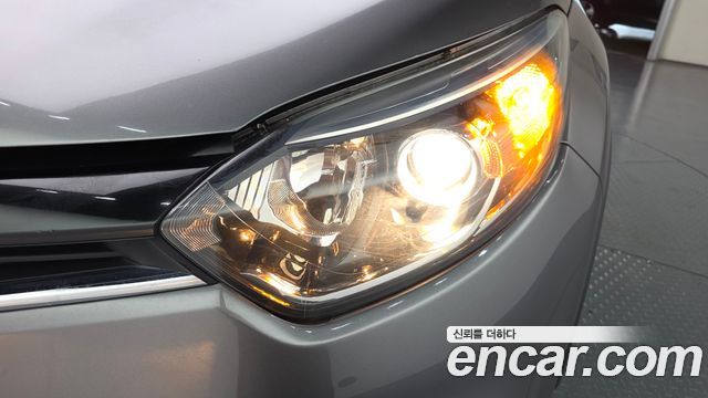 Renault Korea QM3 RE 2017 — фото 28