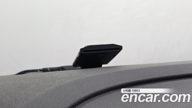 Renault Korea QM3 RE 2017 — фото 33