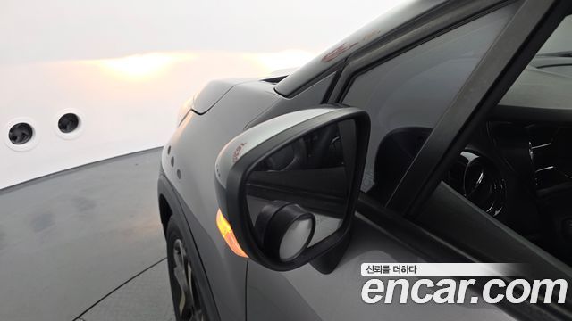 Renault Korea QM3 RE 2017 — фото 34