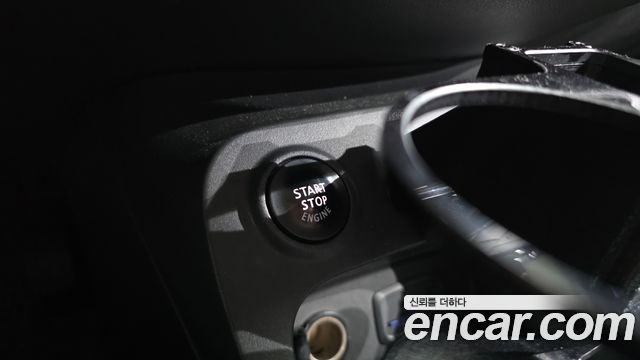 Renault Korea QM3 RE 2017 — фото 36