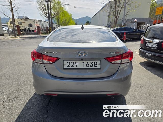Hyundai Avante (MD) M16 GDI Luxury 2012 — фото 4