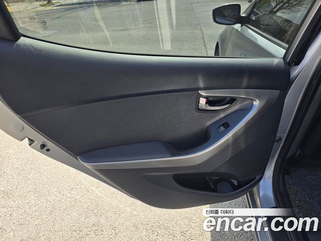 Hyundai Avante (MD) M16 GDI Luxury 2012 — фото 10