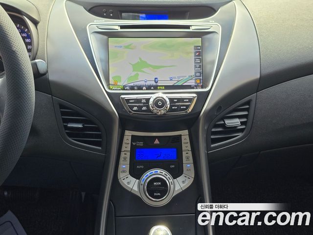 Hyundai Avante (MD) M16 GDI Luxury 2012 — фото 18