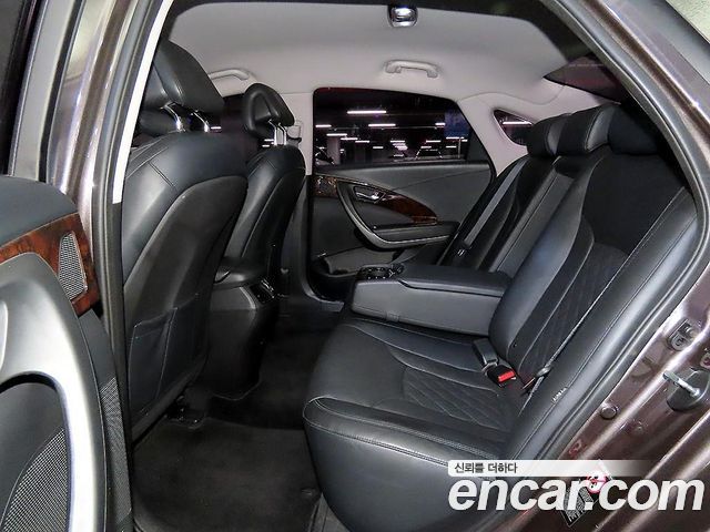 Hyundai Aslan G330 Premium 2015 — фото 10