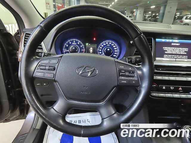 Hyundai Aslan G330 Premium 2015 — фото 16