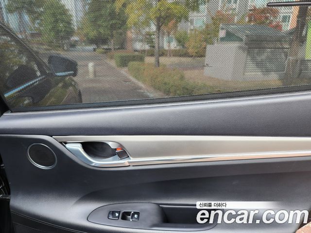 Hyundai Grandeur (IG) 2.5 Le Blanc 2023 — фото 10