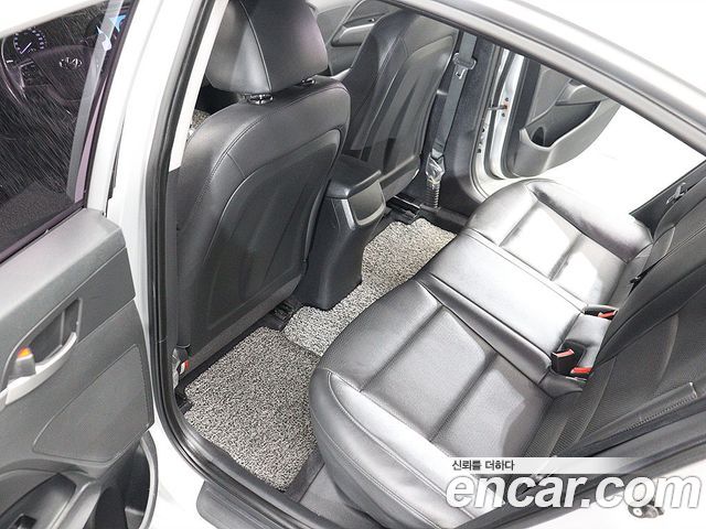 Hyundai Avante (AD) 1.6 GDI Modern 2018 — фото 21