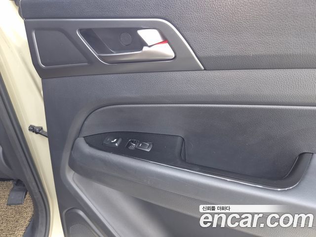 KG Mobility (SsangYong) Rexton Sports Khan Diesel 2.2 2WD Culman Prestige 2024 — фото 23