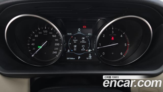 Land Rover Discovery 5 2.0 SD4 SE 2018 — фото 8