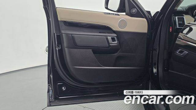 Land Rover Discovery 5 2.0 SD4 SE 2018 — фото 24