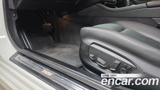 BMW 5 Series (F10) 528i Luxury Plus 2016 — фото 29