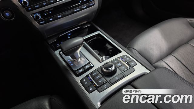Genesis G80 3.3 GDI AWD Premium Luxury 2017 — фото 9