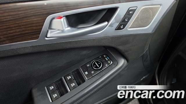 Genesis G80 3.3 GDI AWD Premium Luxury 2017 — фото 20