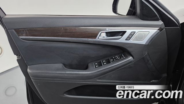 Genesis G80 3.3 GDI AWD Premium Luxury 2017 — фото 24