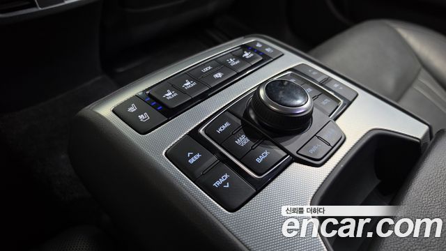Genesis G80 3.3 GDI AWD Premium Luxury 2017 — фото 31
