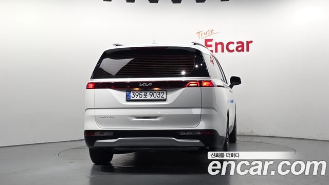 Kia Carnival (IV) Gasoline 9-Seater Prestige 2022 — фото 4