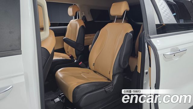 Kia Carnival (IV) Gasoline 9-Seater Prestige 2022 — фото 11