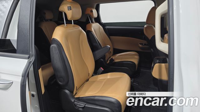 Kia Carnival (IV) Gasoline 9-Seater Prestige 2022 — фото 12