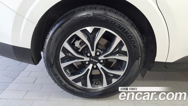 Kia Carnival (IV) Gasoline 9-Seater Prestige 2023 — фото 5