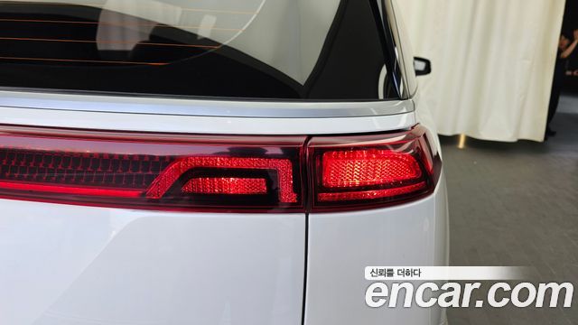 Kia Carnival (IV) Gasoline 9-Seater Prestige 2023 — фото 29
