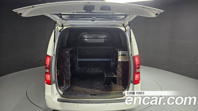 Hyundai Grand Starex Van 5-Seater Smart 2021 — фото 20