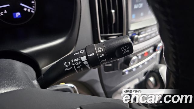 Hyundai Grand Starex Van 5-Seater Smart 2021 — фото 28