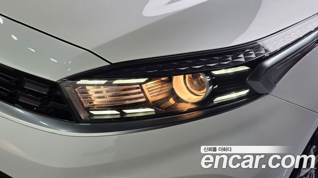 Kia K3 (II) 1.6 Prestige 2022 — фото 22