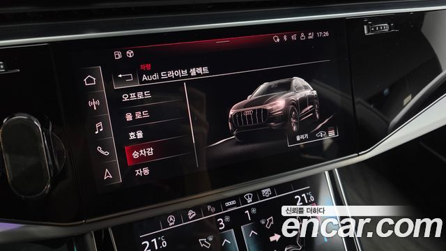 Audi Q8 (4M) 50 TDI Quattro Premium 2021 — фото 16