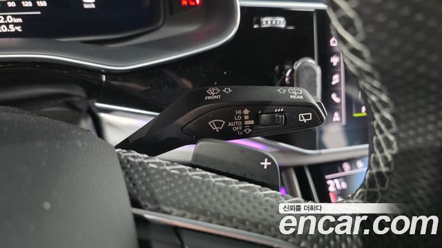 Audi Q8 (4M) 50 TDI Quattro Premium 2021 — фото 40