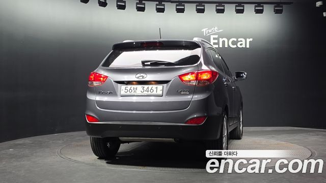 Hyundai Tucson ix Diesel 2WD LX20 Smart-Pack 2013 — фото 4