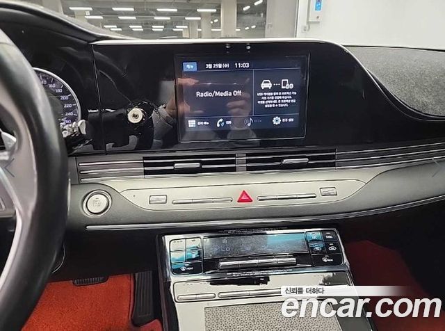 Hyundai Grandeur (IG) 3.0 LPi (Taxi) Deluxe 2020 — фото 10