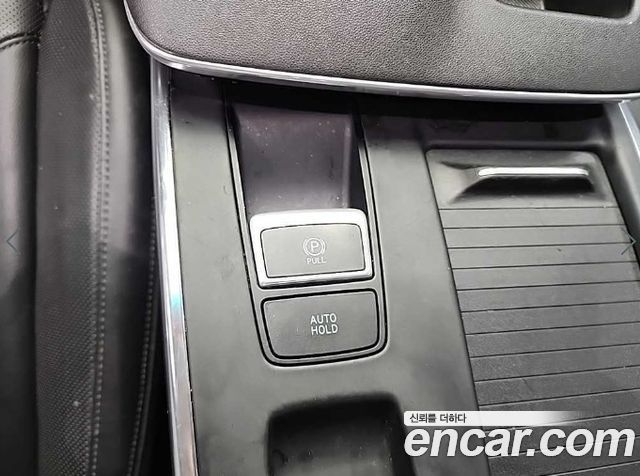 Hyundai Grandeur (IG) 3.0 LPi (Taxi) Deluxe 2020 — фото 19