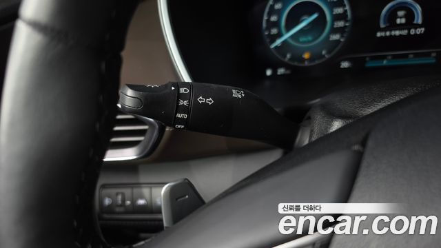 Hyundai Santa Fe Gasoline 2.5T 2WD Prestige Choice 2023 — фото 28