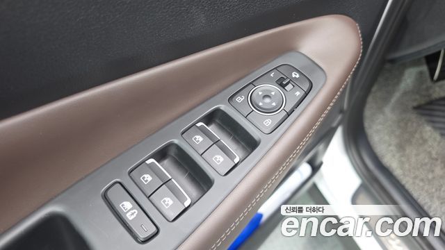 Hyundai Santa Fe Gasoline 2.5T 2WD Prestige Choice 2023 — фото 35