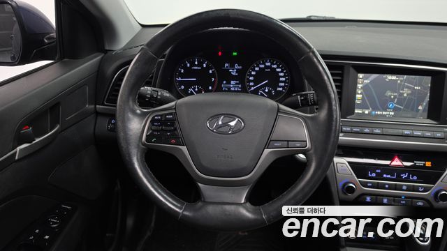 Hyundai Avante (AD) 1.6 GDI Smart Special 2016 — фото 17