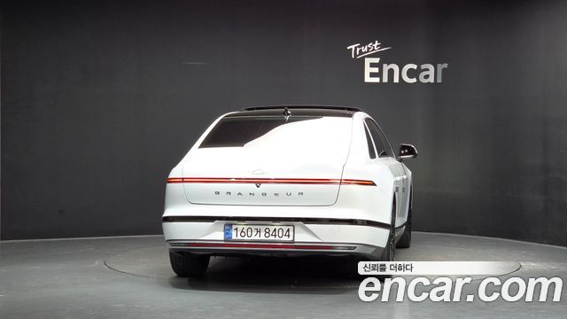Hyundai Grandeur Hybrid (GN7) Exclusive 2023 — фото 4
