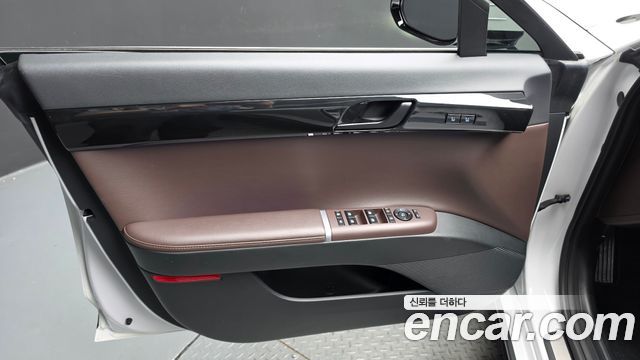 Hyundai Grandeur Hybrid (GN7) Exclusive 2023 — фото 24