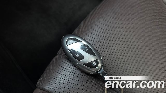 Hyundai Grandeur Hybrid (GN7) Exclusive 2023 — фото 32
