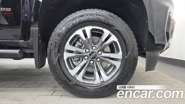 Chevrolet Real New Colorado 3.6 Z71-X 4WD 2022 — фото 27