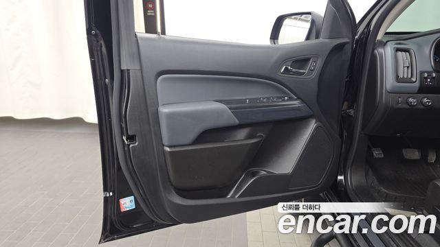 Chevrolet Real New Colorado 3.6 Z71-X 4WD 2022 — фото 30