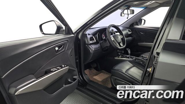 KG Mobility (SsangYong) Tivoli VX 2WD 2016 — фото 10