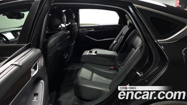 Genesis G80 3.3 GDI AWD Premium Luxury 2018 — фото 12